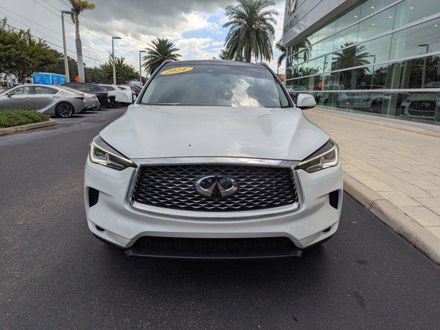 Photo of 2024 Radiant White INFINITI QX50