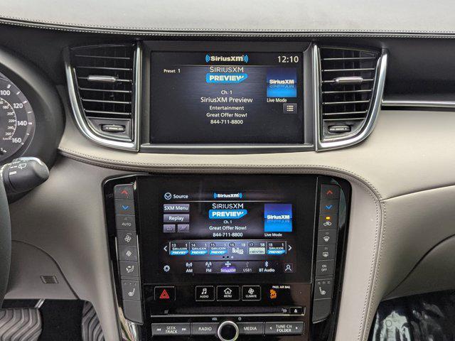 Photo of 2024 Radiant White INFINITI QX50