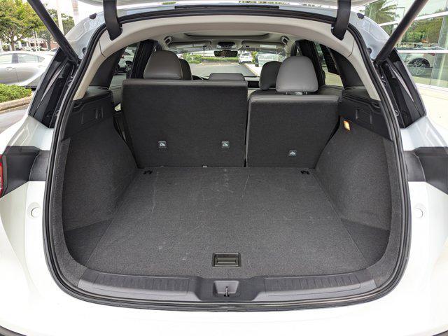 Photo of 2024 Radiant White INFINITI QX50