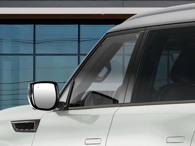 Photo of 2025 Radiant White/Black Obsidian INFINITI QX80