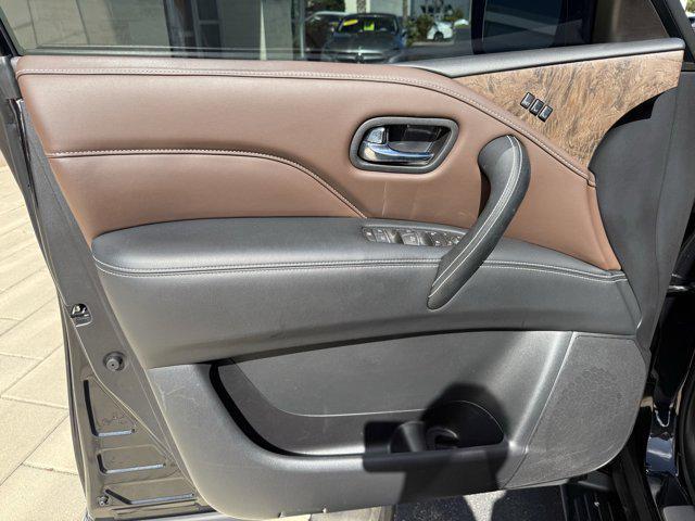 Photo of 2024 Mineral Black INFINITI QX80