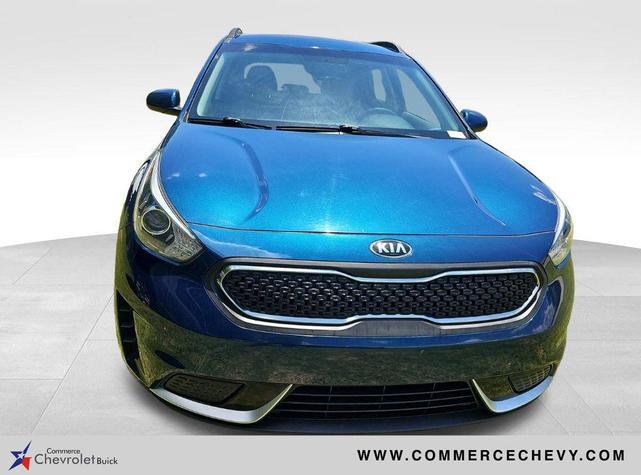 Photo of 2020 Deep Cerulean Kia Niro