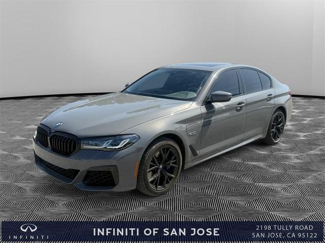 2022 BMW 530E