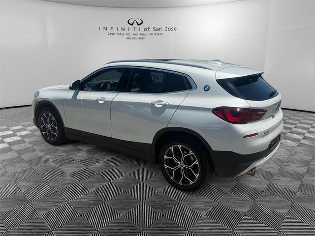 Photo of 2023 Mineral White Metallic BMW X2