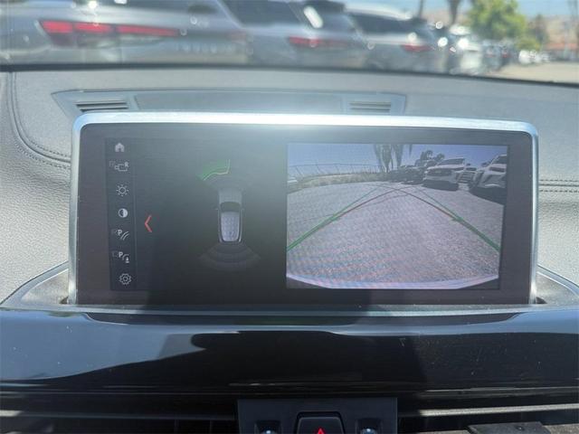 Photo of 2023 Mineral White Metallic BMW X2