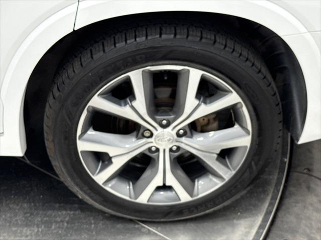 Photo of 2022 White Hyundai PALISADE