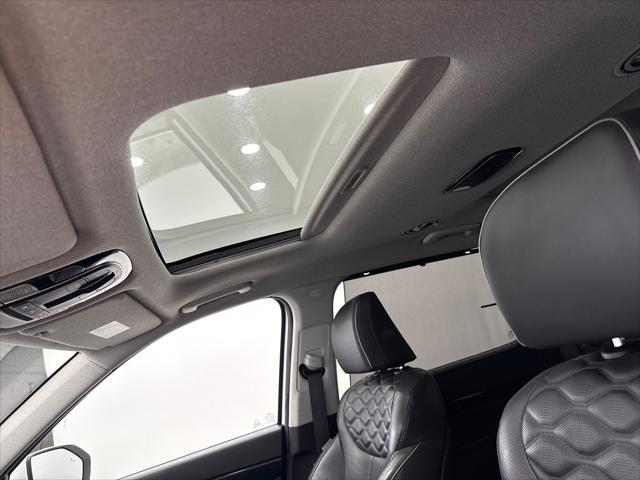 Photo of 2022 White Hyundai PALISADE