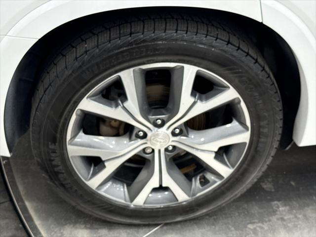 Photo of 2022 White Hyundai PALISADE