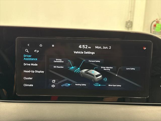 Photo of 2022 White Hyundai PALISADE