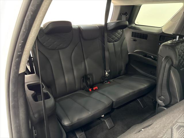 Photo of 2022 White Hyundai PALISADE