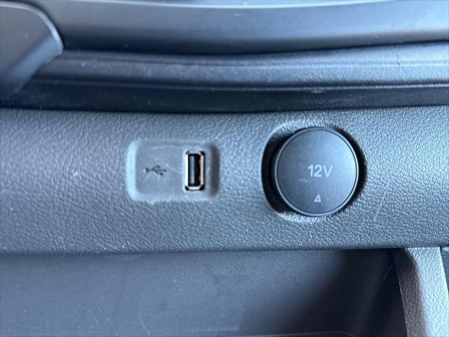 Photo of 2023 White Ford Transit-250