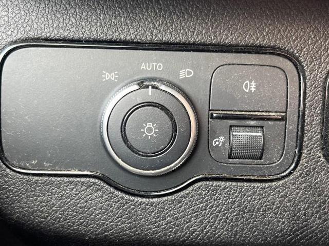 Photo of 2023 White Mercedes-Benz Sprinter 2500