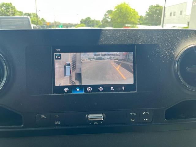 Photo of 2023 White Mercedes-Benz Sprinter 2500