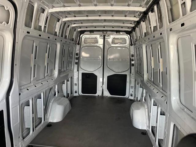 Photo of 2023 White Mercedes-Benz Sprinter 2500