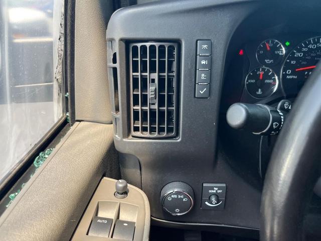 Photo of 2023 White GMC Savana 3500