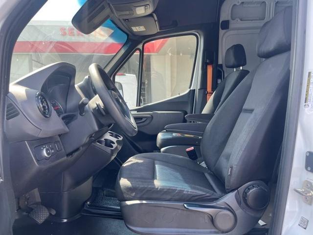 Photo of 2023 White Mercedes-Benz Sprinter 2500