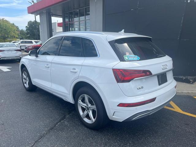 Photo of 2021 Ibis White Audi Q5
