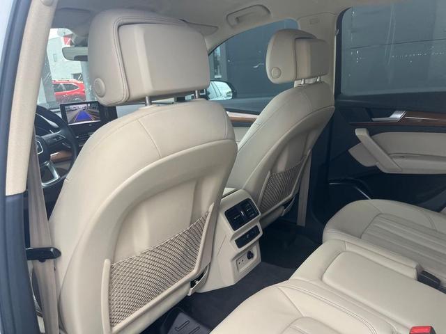 Photo of 2021 Ibis White Audi Q5