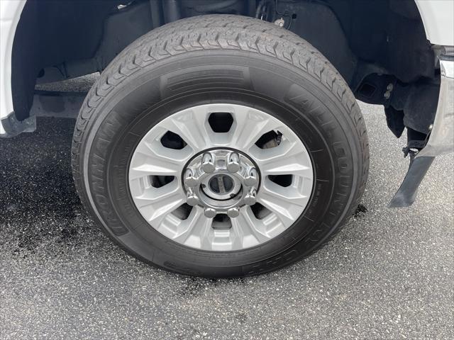 Photo of 2022 White Ford F-250