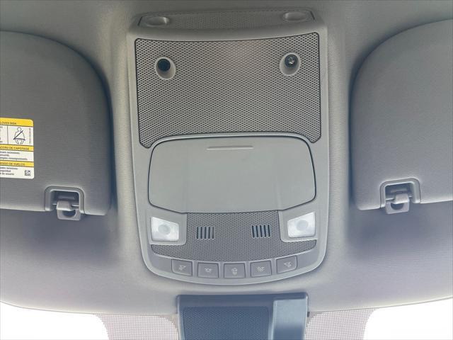 Photo of 2022 White Ford F-250