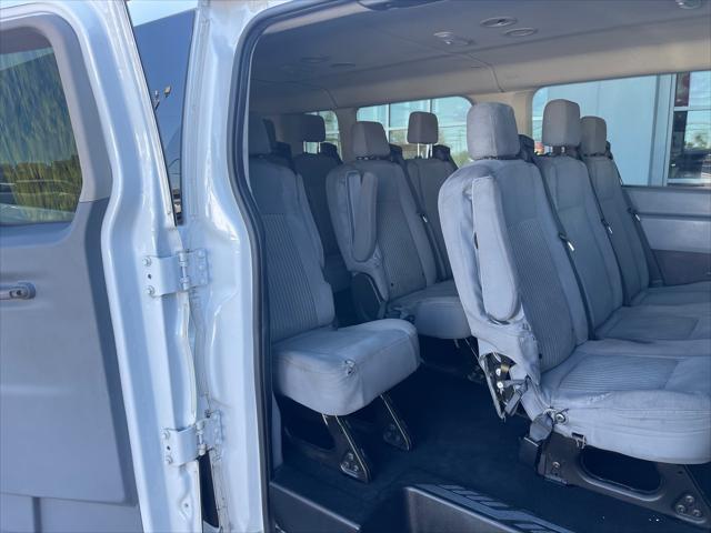 Photo of 2019 White Ford Transit-350