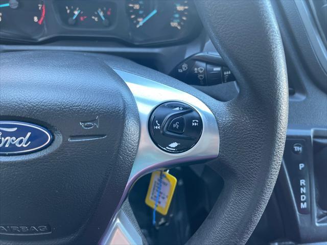 Photo of 2019 White Ford Transit-350