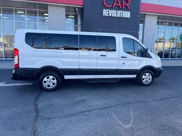 Photo of 2019 White Ford Transit-350