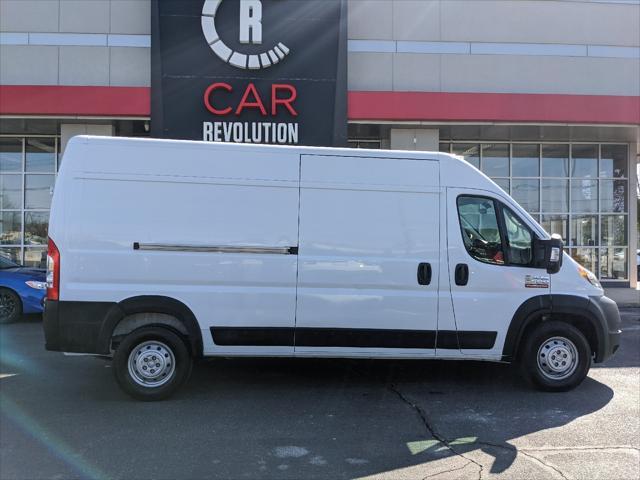 Photo of 2021 White RAM ProMaster 2500
