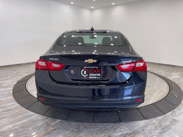 Photo of 2023 Gray Chevrolet Malibu