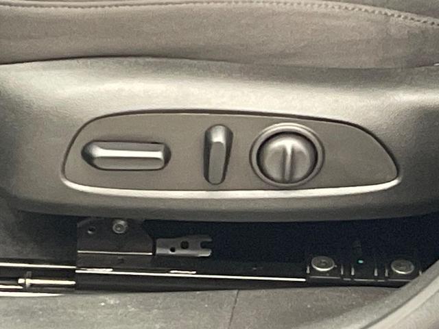 Photo of 2023 Gray Chevrolet Malibu