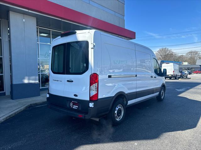 Photo of 2021 White Ford Transit-250