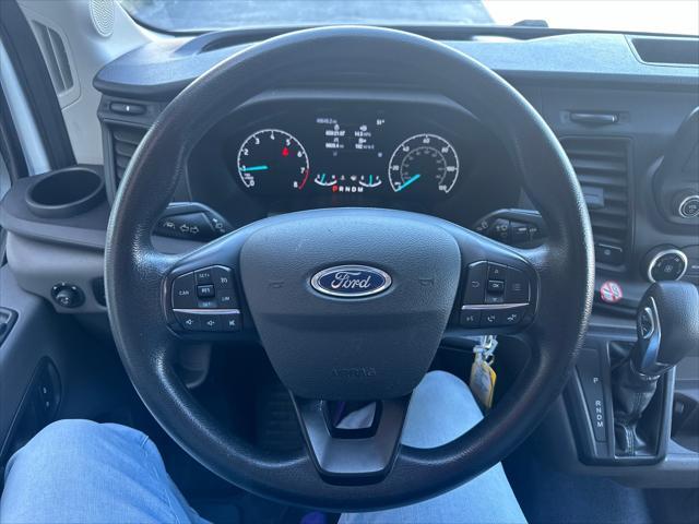 Photo of 2021 White Ford Transit-250