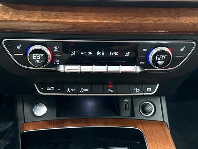 Photo of 2022 Florett Silver Metallic Audi Q5
