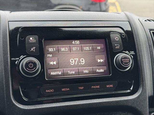 Photo of 2021 White RAM ProMaster 1500