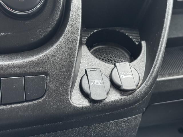 Photo of 2021 White RAM ProMaster 1500