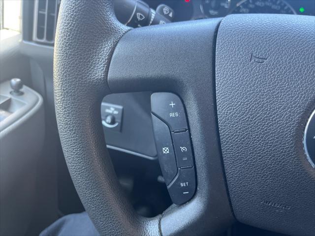 Photo of 2022 White Chevrolet Express 3500
