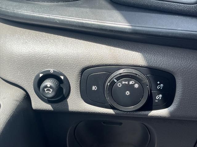 Photo of 2020 White Ford Transit-250