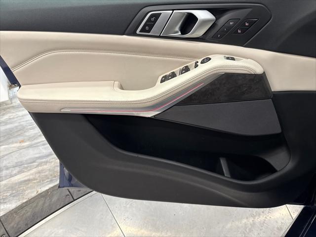 Photo of 2019 Blue BMW X5