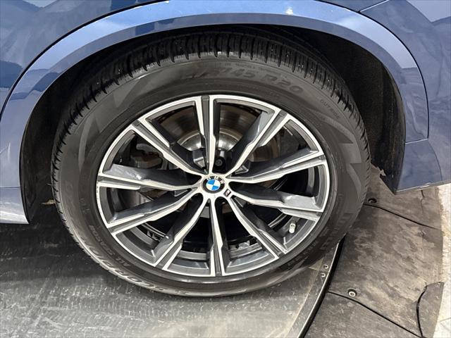 Photo of 2019 Blue BMW X5