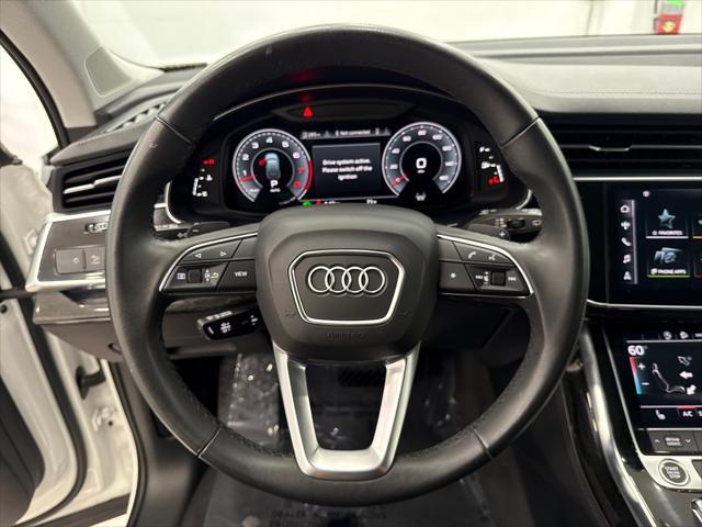 Photo of 2023 Carrara White Audi Q7