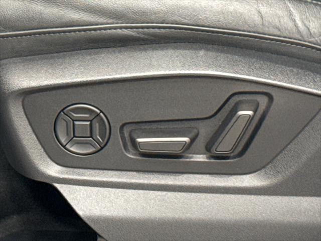 Photo of 2023 Carrara White Audi Q7