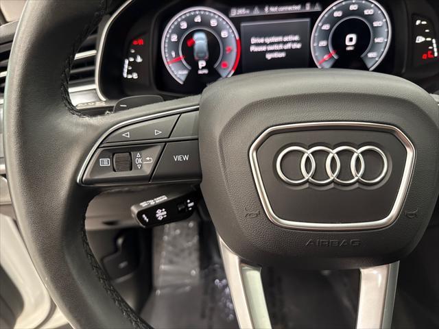 Photo of 2023 Carrara White Audi Q7
