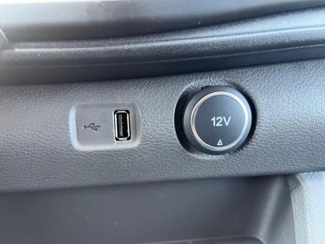 Photo of 2023 White Ford Transit-150