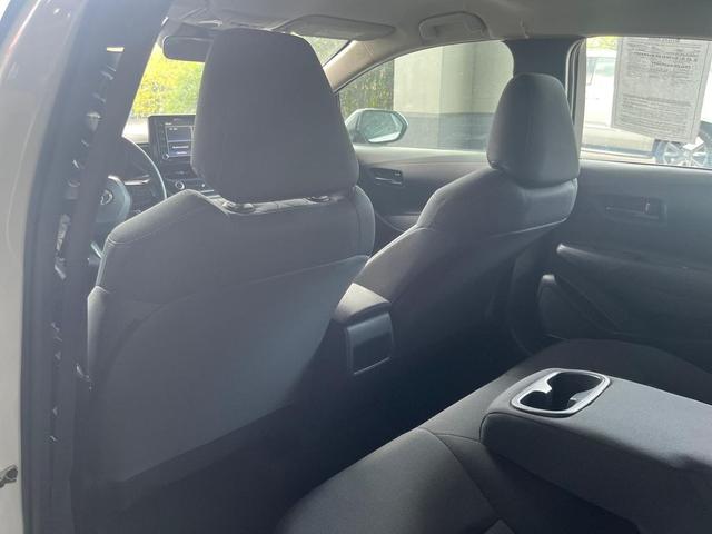 Photo of 2022 White Toyota Corolla