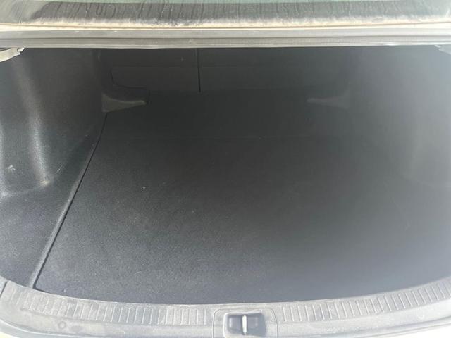 Photo of 2022 White Toyota Corolla
