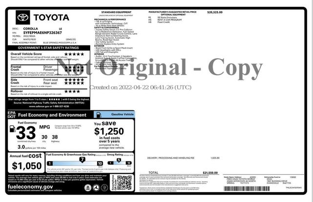 Photo of 2022 White Toyota Corolla