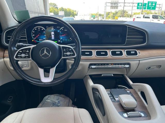 Photo of 2021 Silver Mercedes-Benz GLS 450