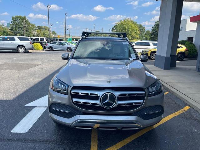 Photo of 2021 Silver Mercedes-Benz GLS 450