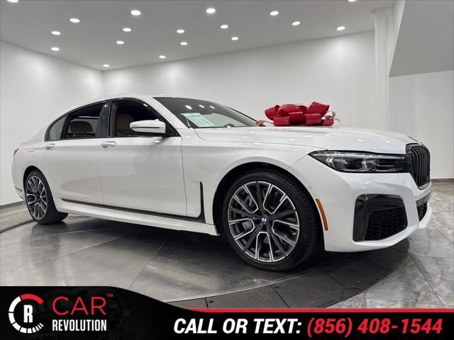 2022 BMW 750