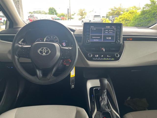 Photo of 2021 Silver Toyota Corolla
